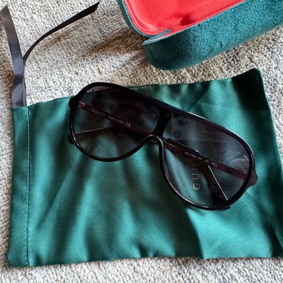 Gucci Accessories - Gucci Unisex Sunglasses